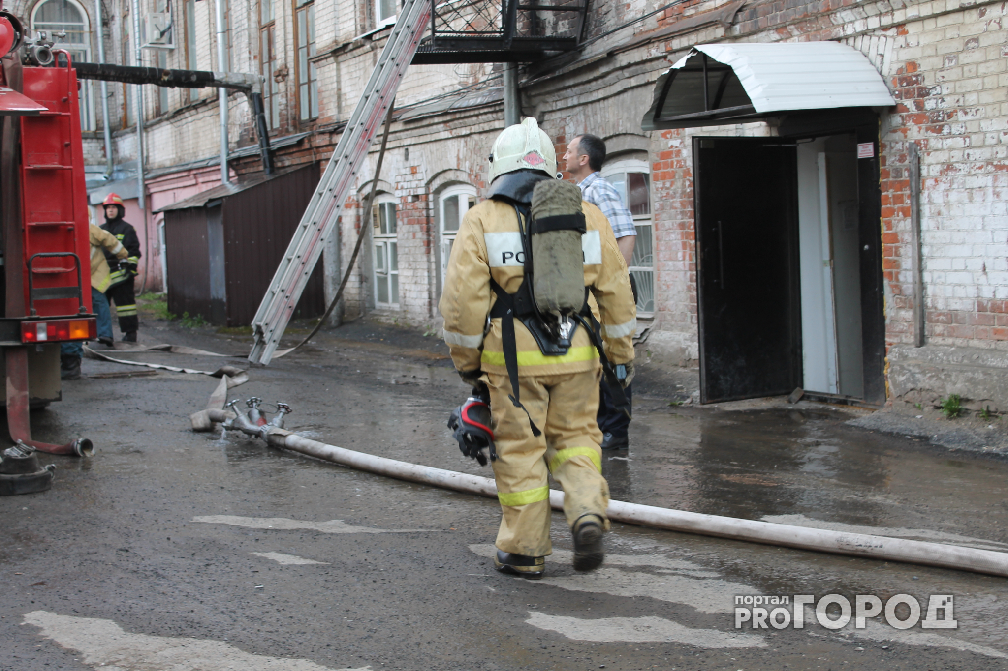 В Нижнем Новгороде экстренно эвакуировали жильцов многоэтажки