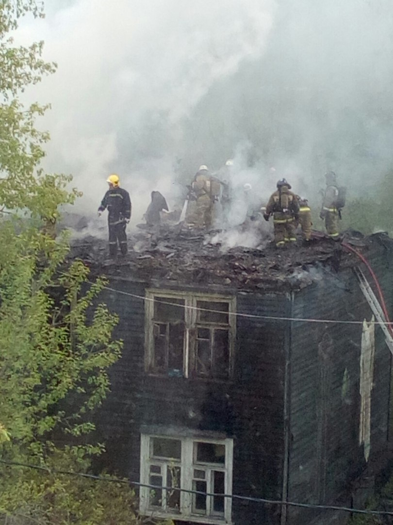 Нижегородец сжигает дома, пытаясь отомстить за свою погибшую на пожаре семью
