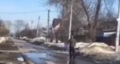 Вооруженный мужчина напугал жителей нижегородского поселка